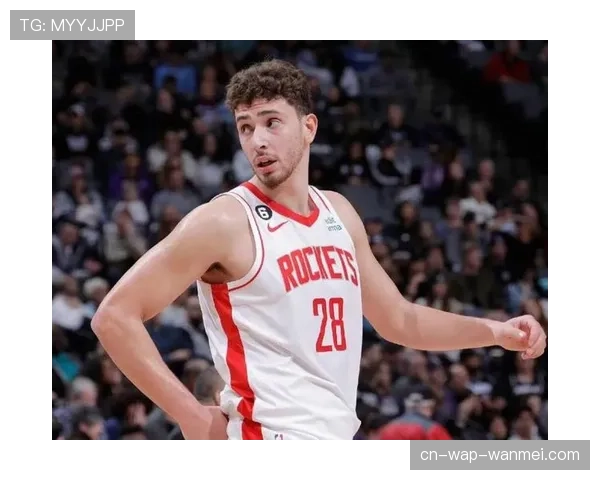 阿门·汤普森助攻失误比亮眼 成火箭战术发起点